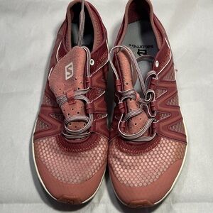Salomon Red and Pink Running Shoes